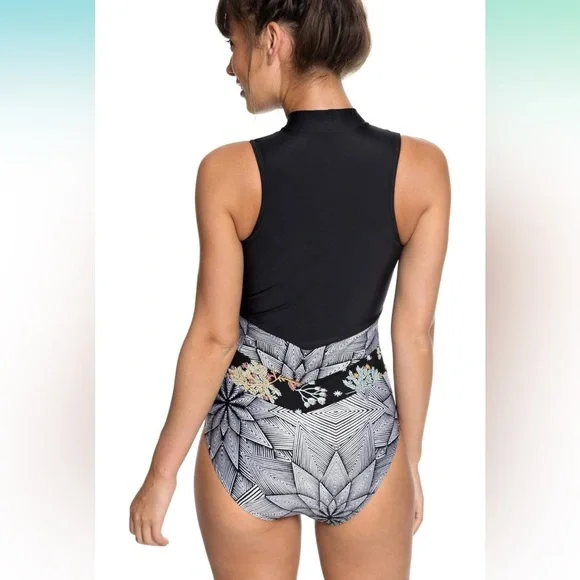 Roxy Pop Surf One Piece - L - Picture 4 of 11